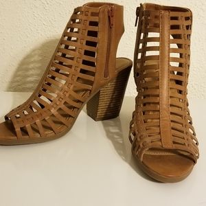 Rampage tapered block heel